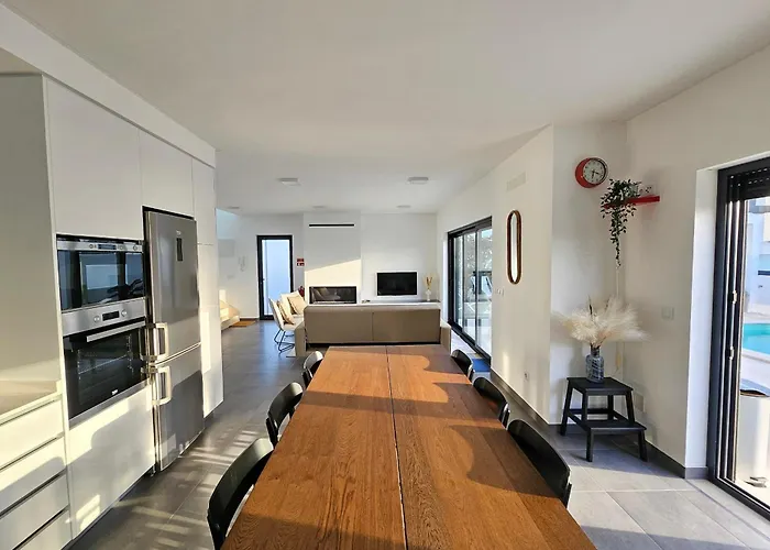 Βίλα Cinco Όμπιδος