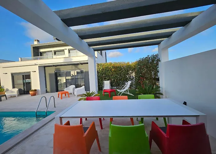 Cinco * Όμπιδος